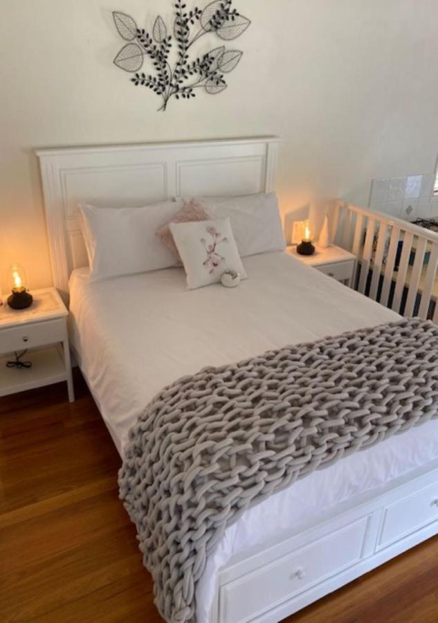 Granite Gardens Cottages & Lake Retreat Stanthorpe Extérieur photo