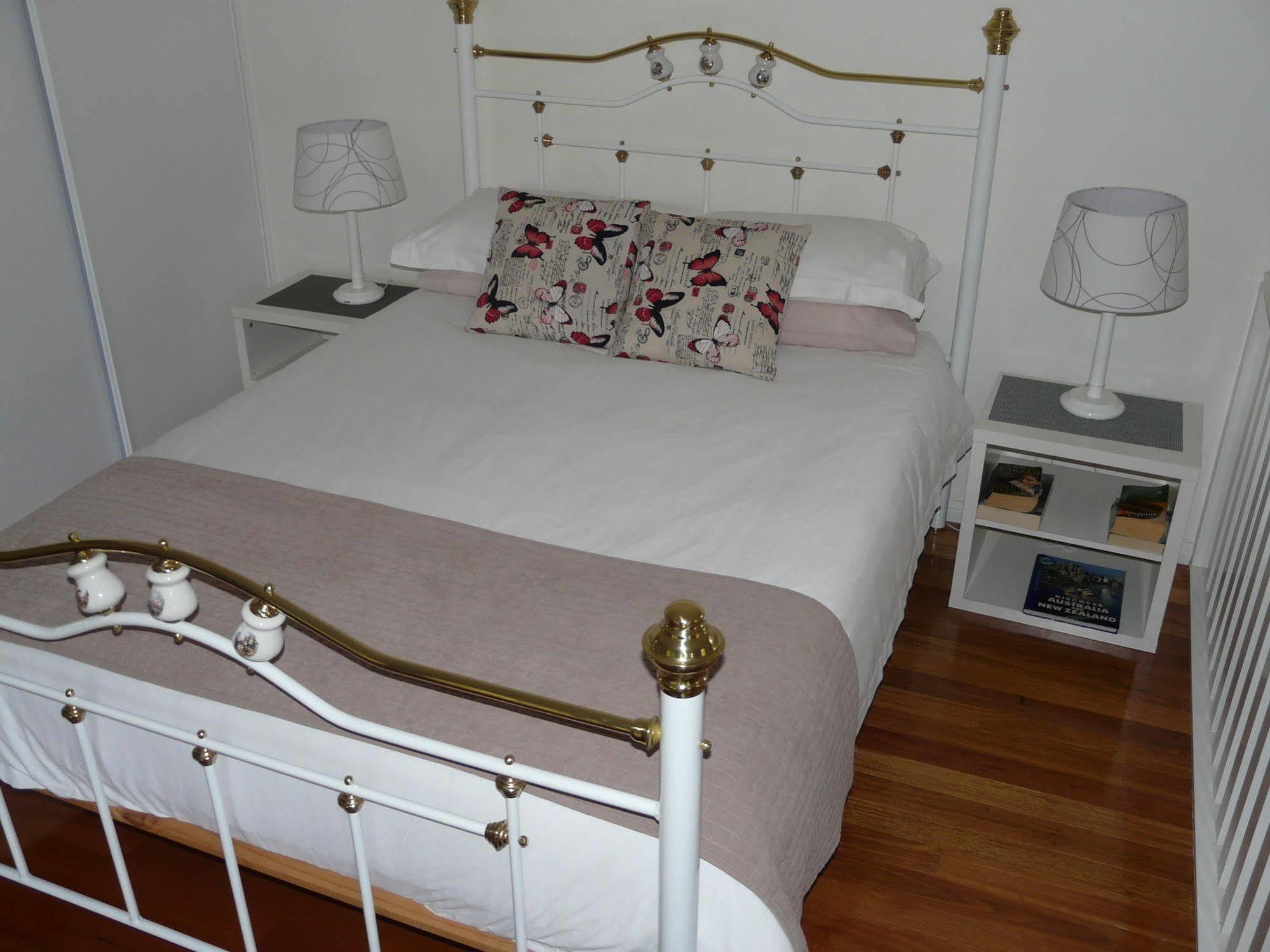 Granite Gardens Cottages & Lake Retreat Stanthorpe Extérieur photo
